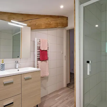 Holiday home Maison - Chez Louisette Espezel